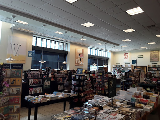 Book Store «Barnes & Noble», reviews and photos, 801 Lehigh Lifestyle Center, Whitehall, PA 18052, USA