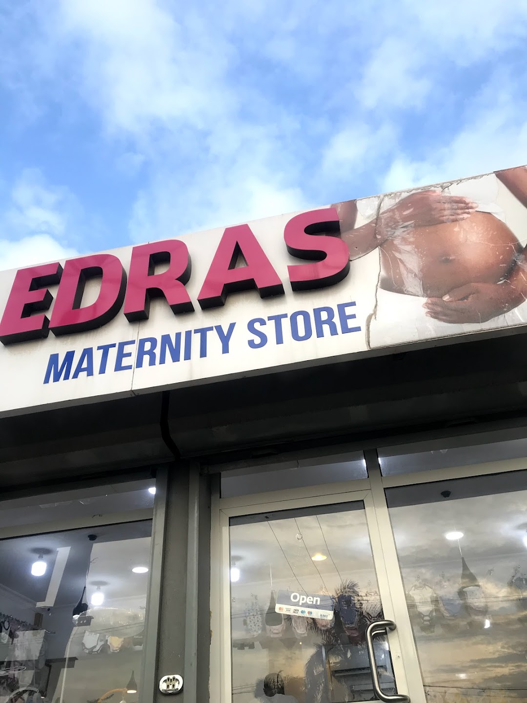 The Edras - Maternity Store