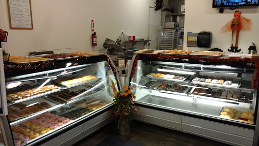 Donut Shop «Go Go Cafe & Donuts», reviews and photos, 8 W Broadway, Williston, ND 58801, USA