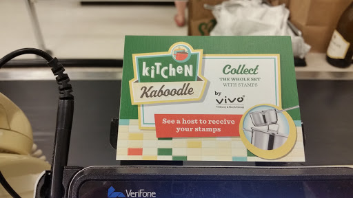 Grocery Store «Lowes Foods on Pine Grove Drive», reviews and photos, 805 Pine Grove Dr, Wilmington, NC 28403, USA