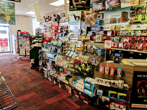 Video Game Store «GameStop», reviews and photos, 1300 Schaefer Rd b110, Granite City, IL 62040, USA