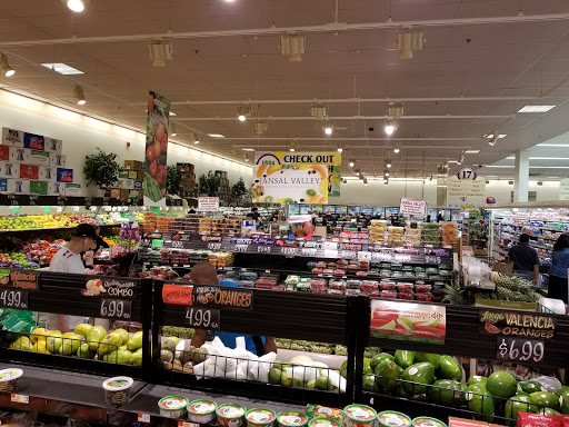 Grocery Store «Market Basket», reviews and photos, 400 Somerville Ave, Somerville, MA 02143, USA