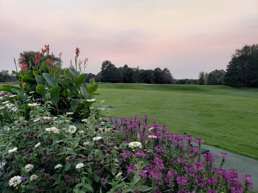 Country Club «Ozaukee Country Club», reviews and photos, 10823 N River Rd, Mequon, WI 53092, USA