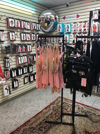 Lingerie Store «Intimate Ideas», reviews and photos, 3101 W Huron St, Waterford Twp, MI 48328, USA