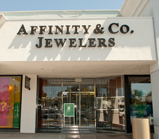 Affinity & Co Jewelers, 18575 Main St, Huntington Beach, CA 92648, USA, 