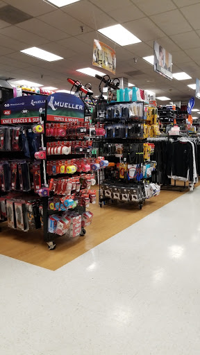 Sporting Goods Store «Big 5 Sporting Goods - Alhambra», reviews and photos, 620 E Valley Blvd, Alhambra, CA 91801, USA