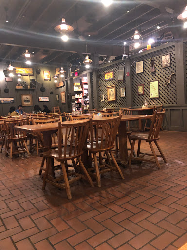 American Restaurant «Cracker Barrel Old Country Store», reviews and photos, 7995 Senoia Rd, Fairburn, GA 30213, USA