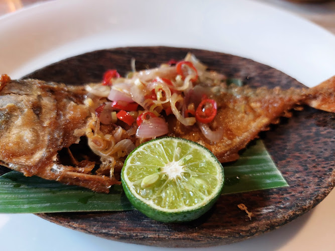 10 Tempat Makan Khas Sunda di Restoran Sunda Terkenal