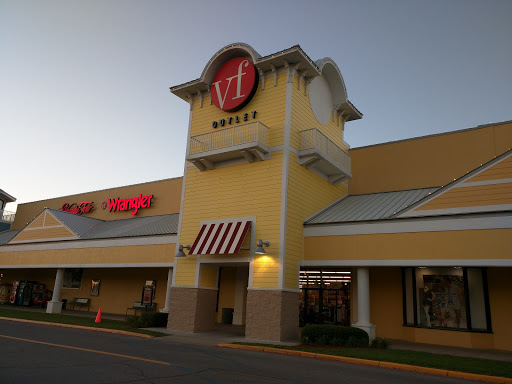 Outlet Mall «Tanger Outlet Foley», reviews and photos, 2601 S McKenzie St, Foley, AL 36535, USA