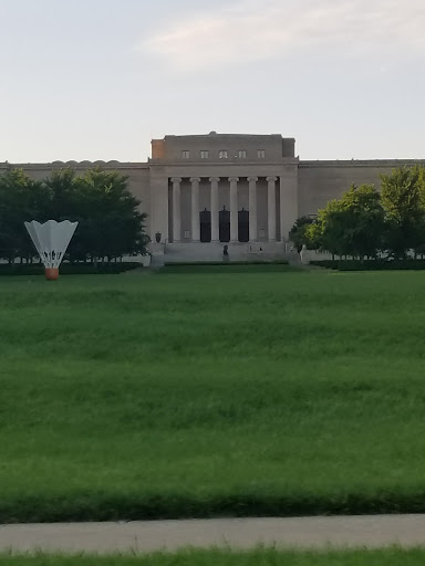 Shoe Store «Bob Jones Shoes», reviews and photos, 1914 Grand Blvd, Kansas City, MO 64108, USA