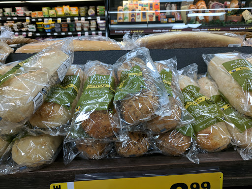 Grocery Store «Food Lion», reviews and photos, 424 N Main St, Kilmarnock, VA 22482, USA