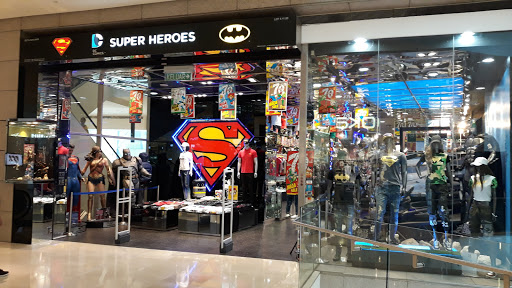 DC Comics Super Heroes Pavilion