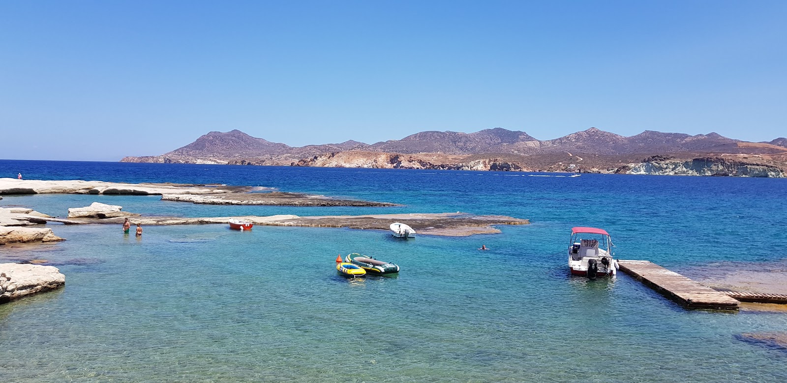 Foto van Pollonia beach met hoog niveau van netheid
