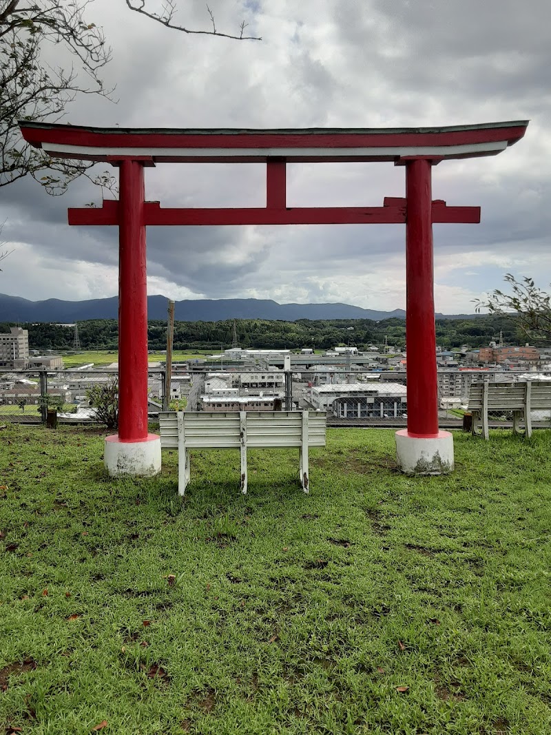 新川稲荷神社(稲荷神社)