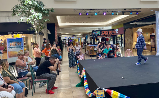 Shopping Mall «VIA|Port Florida Mall», reviews and photos, 10401 US-441, Leesburg, FL 34788, USA