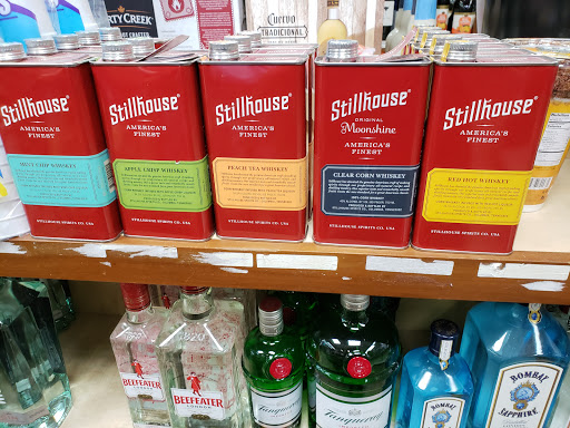 Liquor Store «Athens Hwy Package Store», reviews and photos, 898 W Ridge Rd, Gainesville, GA 30501, USA