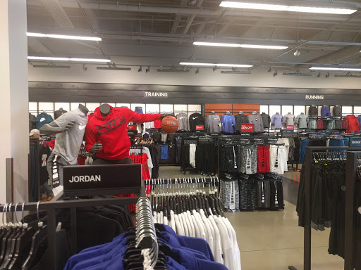 Sporting Goods Store «Nike Factory Store», reviews and photos, 71 Aquarium Way, Long Beach, CA 90802, USA