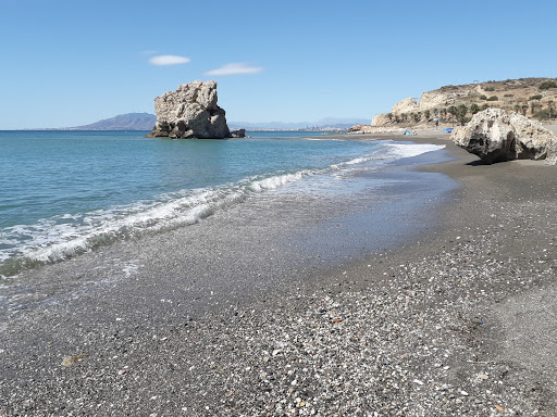 Playa Peñón del Cuervo