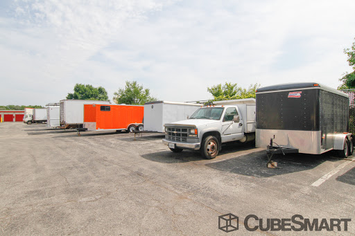 Self-Storage Facility «CubeSmart Self Storage», reviews and photos, 1080 Butterfield Rd, Mundelein, IL 60060, USA