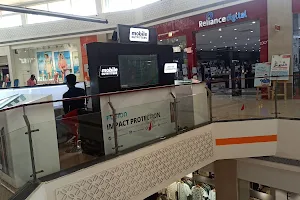 Mobile outfitters prozone mall image