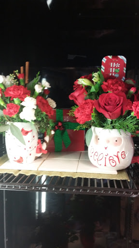 Florist «Talk of The Town Florist», reviews and photos, 38526 Co Rd 54 Suite 1, Zephyrhills, FL 33542, USA