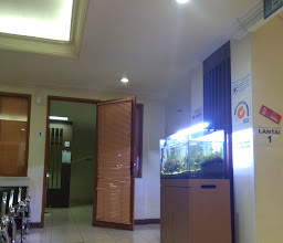 Insani Medical Centre photo