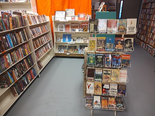 Used Book Store «Nice Price Books», reviews and photos, 3106 Hillsborough St, Raleigh, NC 27607, USA