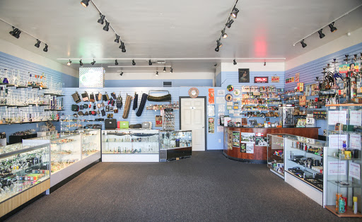 Tobacco Shop «Broham Smoke Shop», reviews and photos, 4643 Freeport Blvd, Sacramento, CA 95822, USA