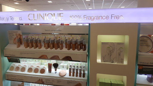 Hair Salon «Ulta Beauty», reviews and photos, 839 NW 12th St, Gresham, OR 97030, USA