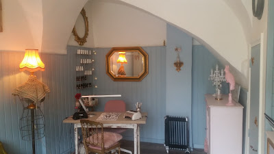 La Lycorne salon de manucure à Sommières