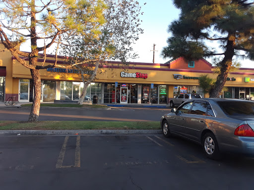 Video Game Store «GameStop», reviews and photos, 9700 Woodman Ave #20A, Arleta, CA 91331, USA
