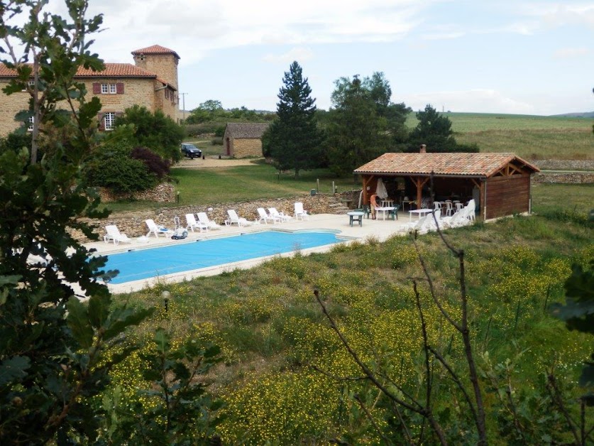 Domaine de la Cadenède : Château de vacances conviviales, atypiques avec grande piscine, Gorges du Tarn Sud Est à Millau (Aveyron 12)