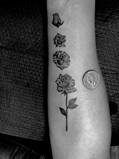 Tattoo Shop «Unbreakable Tattoo Studio», reviews and photos, 615 E Lohman Ave, Las Cruces, NM 88001, USA