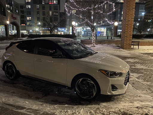 Car Dealer «Gurnee Chrysler Jeep Dodge Ram», reviews and photos, 7255 Grand Ave, Gurnee, IL 60031, USA