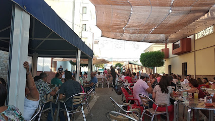 Trampas Pub - C. Virgen de la Estrella, 56, 23410 Sabiote, Jaén, Spain