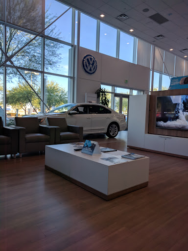 Volkswagen Dealer «San Tan Volkswagen», reviews and photos, 1489 E Motorplex Loop, Gilbert, AZ 85297, USA