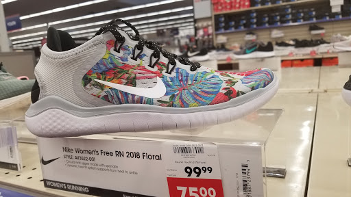 Sporting Goods Store «Academy Sports + Outdoors», reviews and photos, 12700 South Fwy, Burleson, TX 76028, USA