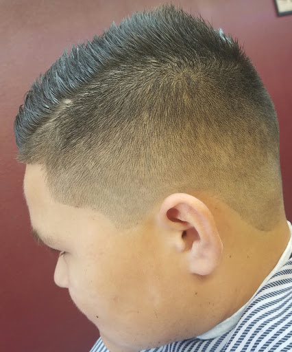 Barber Shop «Straight Blades Barbershop», reviews and photos, 2121 Pleasanton Rd, San Antonio, TX 78221, USA