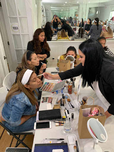 Beauty Salon «Eloisa Beauty Center & Spa», reviews and photos, 122 Medford Ave, Patchogue, NY 11772, USA