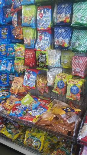 Dollar Store «Dollar Tree», reviews and photos, 806 Pelham Pkwy #4, Pelham, NY 10803, USA