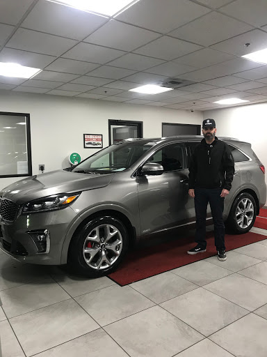 Kia Dealer «West Hills Kia», reviews and photos, 515 W Hills Blvd, Bremerton, WA 98312, USA