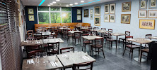 Atmosphère du Restaurant L'entracte à Saint-Thibault-des-Vignes - n°3