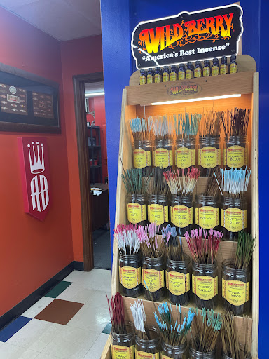 Liquor Store «Y Liquor & Cigar», reviews and photos, 346 MO-291, Liberty, MO 64068, USA