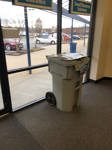 Shipping and Mailing Service «UPS Customer Center», reviews and photos, 9601 Coach Rd, Richmond, VA 23237, USA