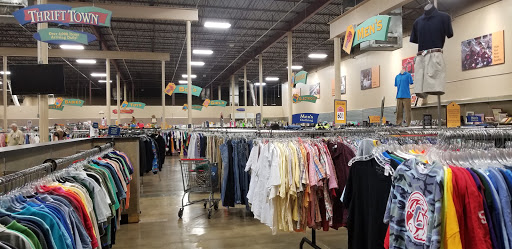 Thrift Store «Thrift Town», reviews and photos, 2864 Thousand Oaks, San Antonio, TX 78232, USA