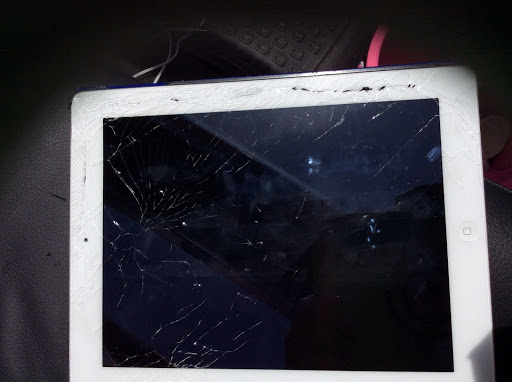 Cell Phone Store «Alpharetta Cell Phone Repair», reviews and photos, 11770 Haynes Bridge Rd #204, Alpharetta, GA 30009, USA