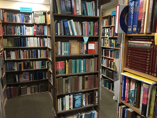 Book Store «Wonder Book», reviews and photos, 15976 Shady Grove Rd, Gaithersburg, MD 20877, USA