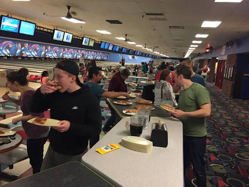 Bowling Alley «Parkside Lanes», reviews and photos, 34W185 Montgomery Rd, Aurora, IL 60504, USA