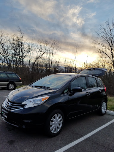 Used Car Dealer «Enterprise Car Sales», reviews and photos, 555 E Galbraith Rd, Cincinnati, OH 45215, USA