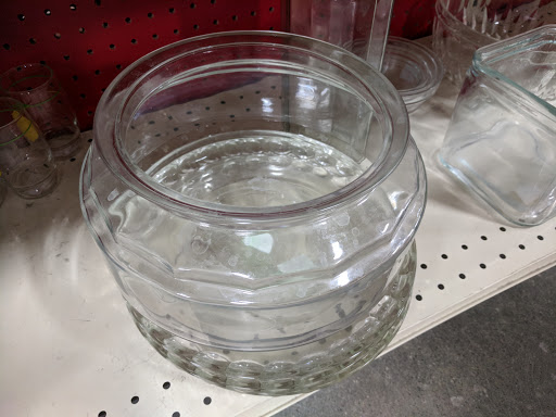 Thrift Store «The Salvation Army Family Store & Donation Center», reviews and photos